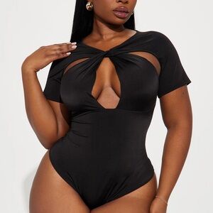 Fashionnova Don't Get It Twisted Short Sleeve Bodysuit - Black, Medium NWT